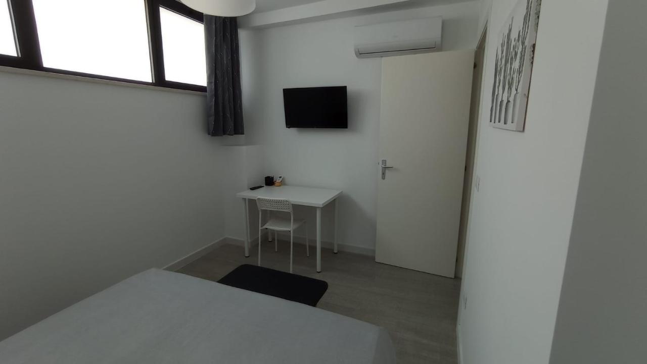 Rosa'S Rooms Matera Bagian luar foto